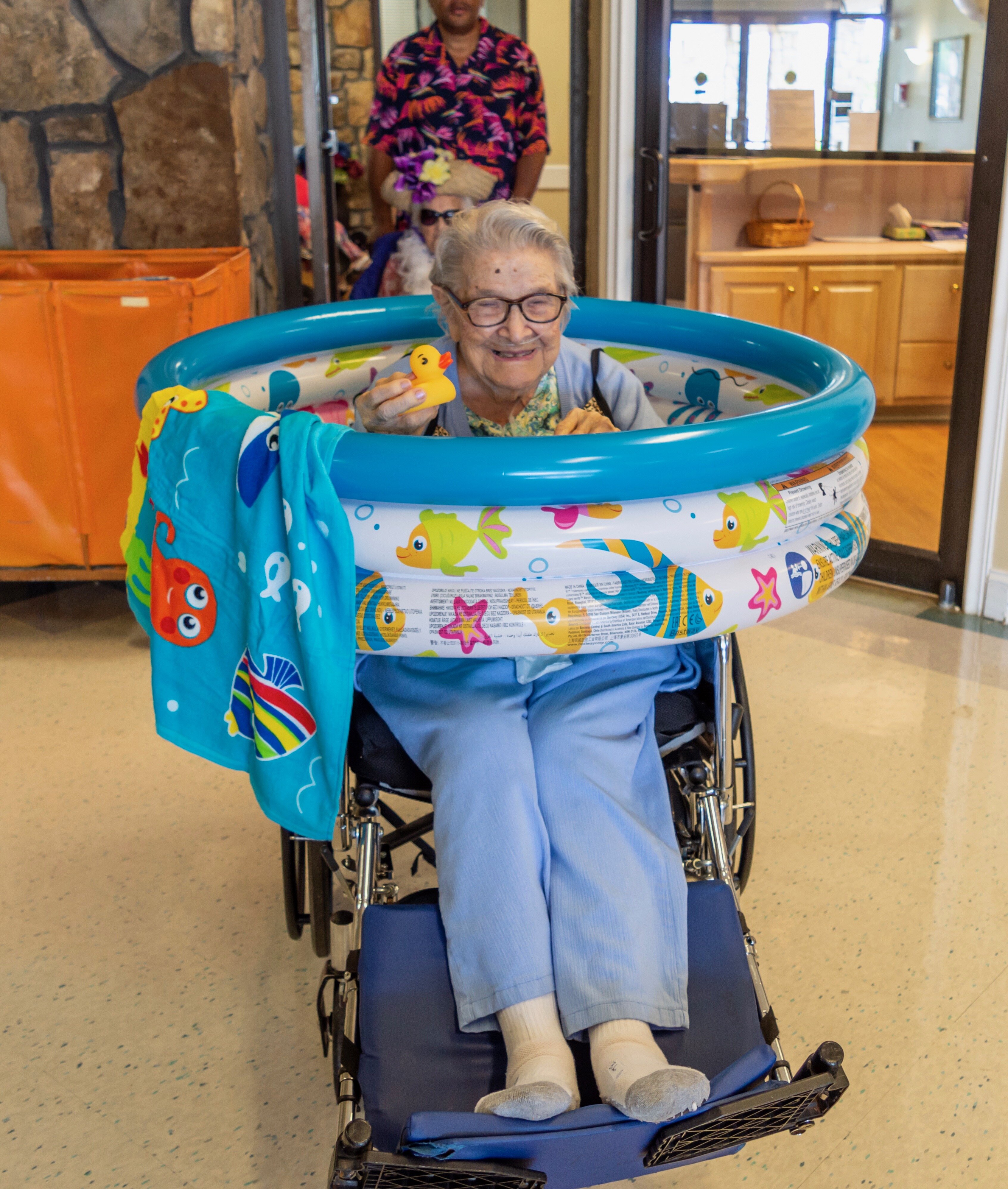 Berlin nursing home kicks off summer with fashion show Worcester