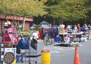 Fall flea market-file